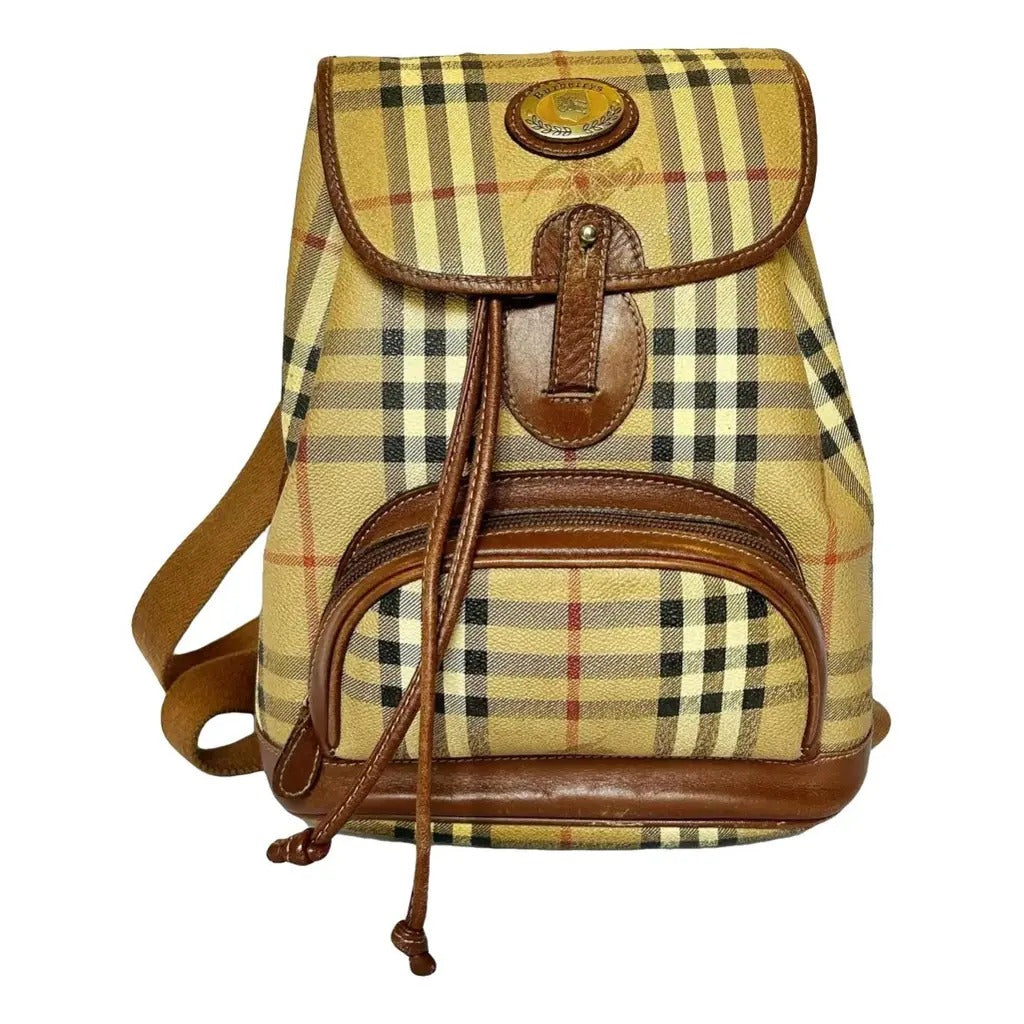 Vintage and Second-Hand Burberry | Shop Now at WhatPeopleSay  display picture 1
